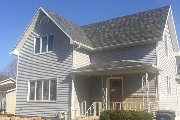 5 Signs You Need a New Roof (Before it’s Too Late)